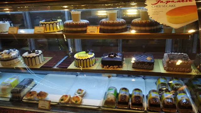 Holland Bakery Hertasning