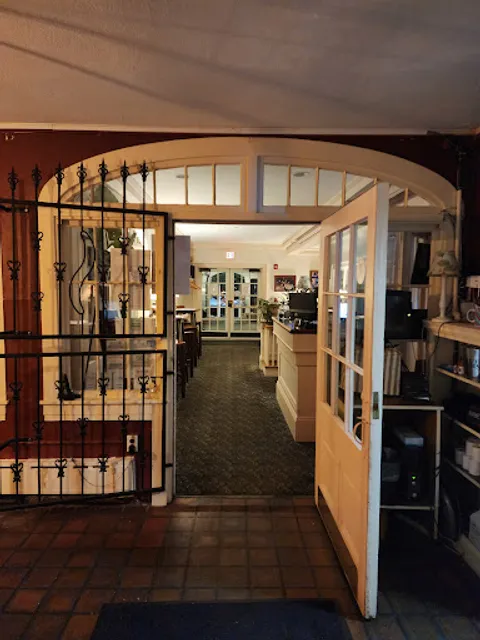 Spaulding Steak & Ale