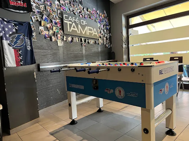 cafe of tampa bar/pub