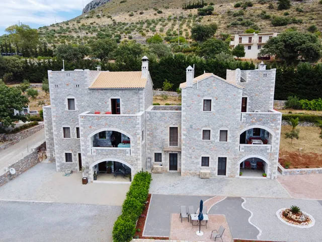 Sunset View - Stone House Apartment