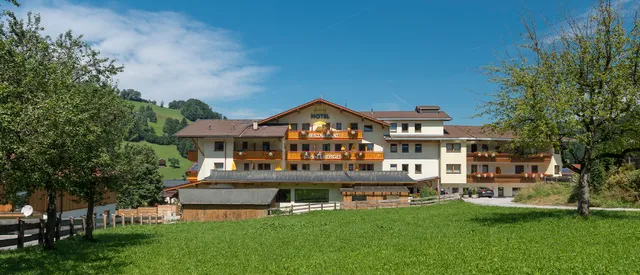 Hotel Schneeberger GmbH