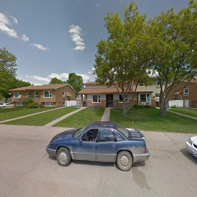 Candy’s Homemade banana bread in moose jaw(Candy’s kitchen factory)