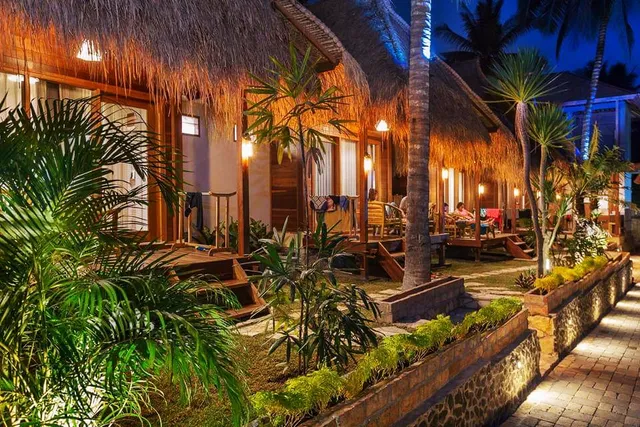 VILLAGE VIBES LOMBOK