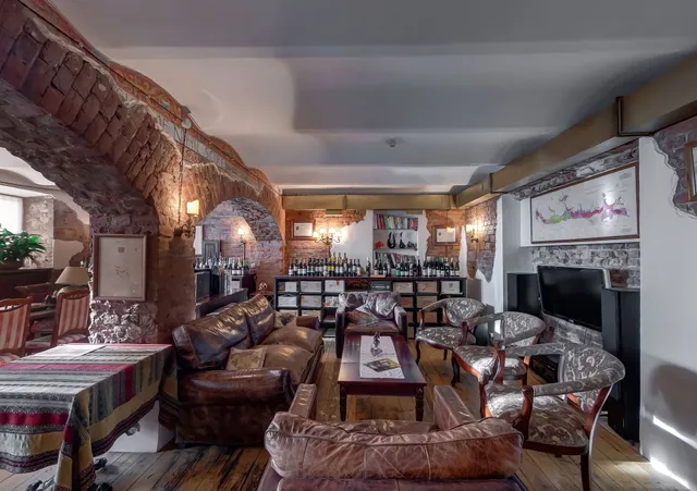 Энотека Tre Bicchieri