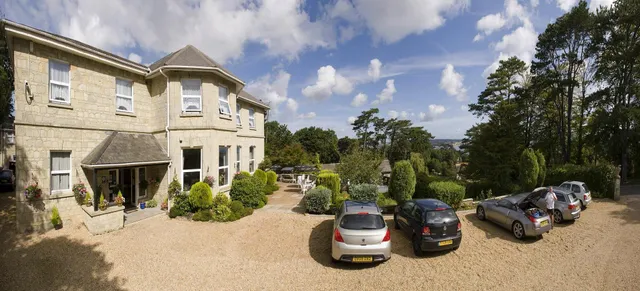 Bourne Hall Country Hotel