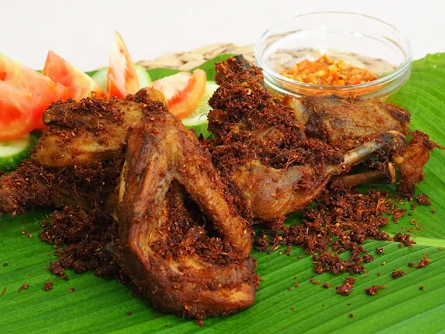 Ayam dan Bebek Goreng Kanguru