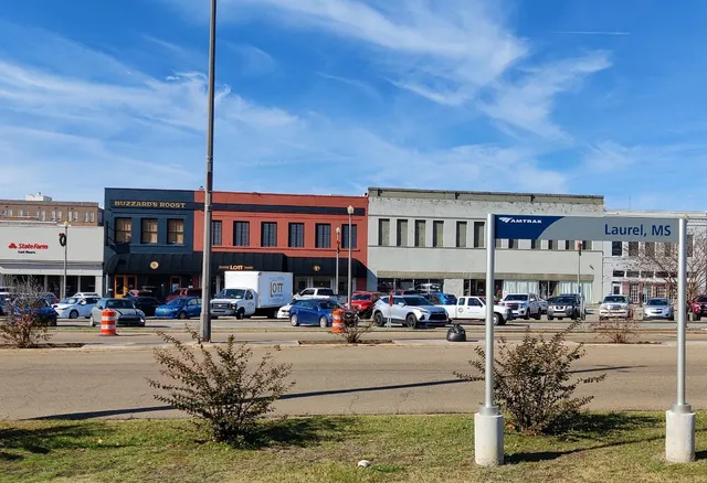 The Buzzard's Roost Inn