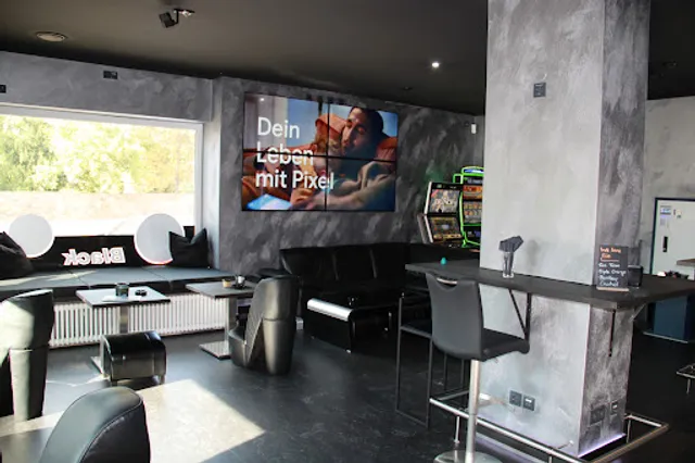 Sportsbar Black & White - Halle (Saale)