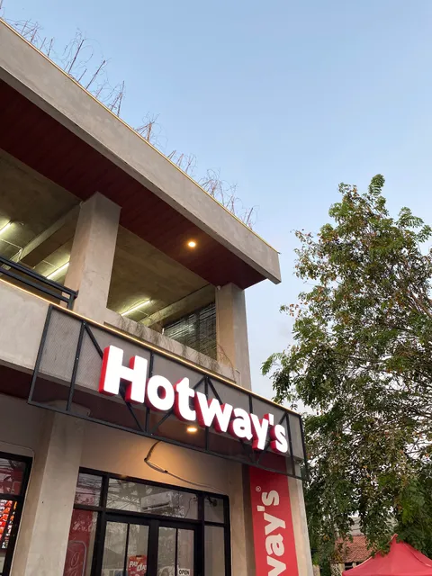 Hotway's Chicken Semarang Barat Pamularsih