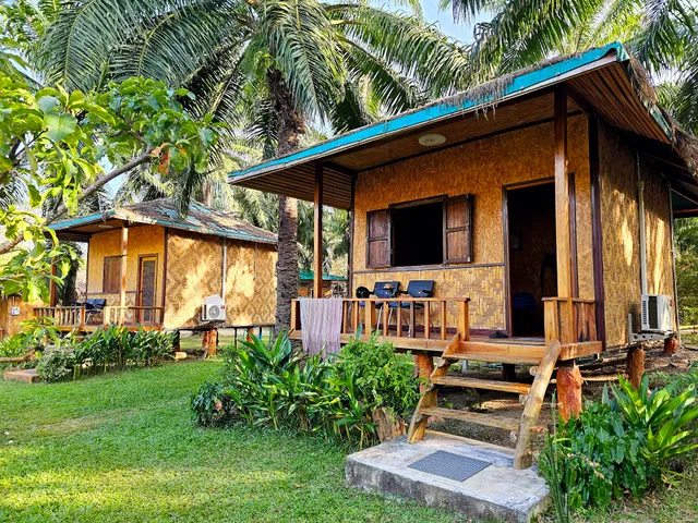 Lak Kao Nai Resort หลักเก้า ไนท์ รีสอร์ท