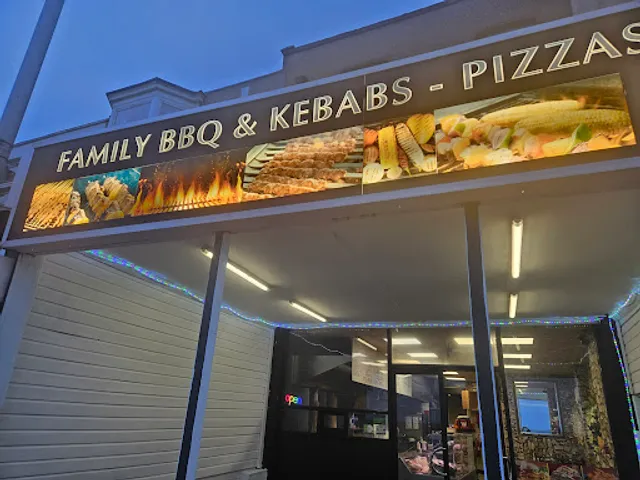 FAMiLY BBQ KEBAB PİZZA