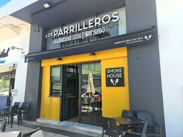Los Parrilleros