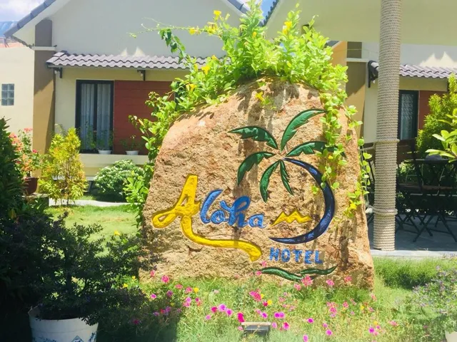 Aloha Hotel Binh Tien