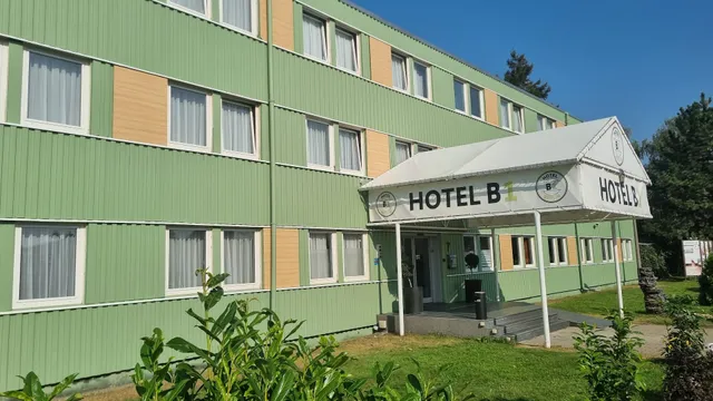 Hotel B1