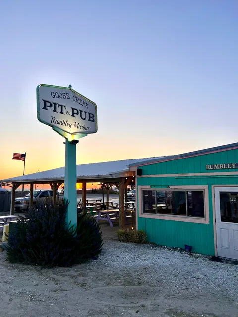 Goose Creek Pit & Pub