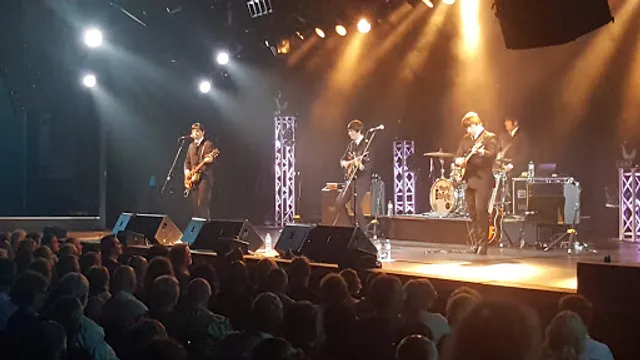 Twin Towns Services Club