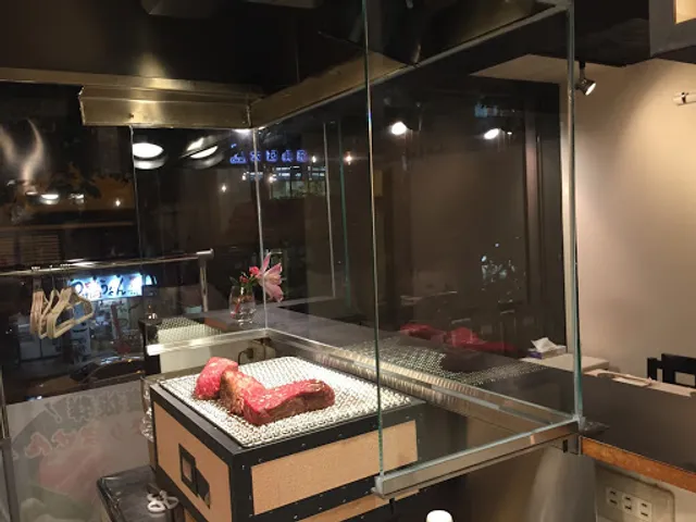 Nikuya Dotonbori store