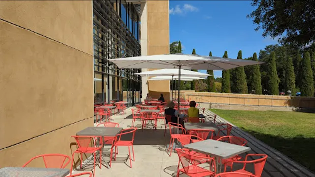 Tootsie's at the Cantor Arts Center