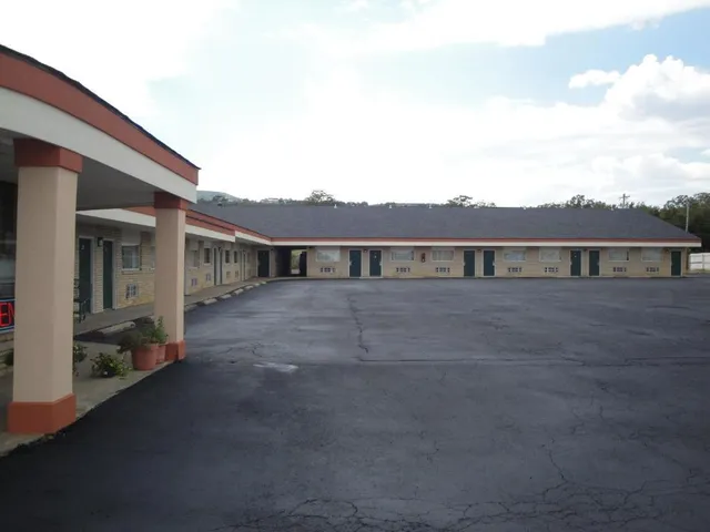 Economy Inn