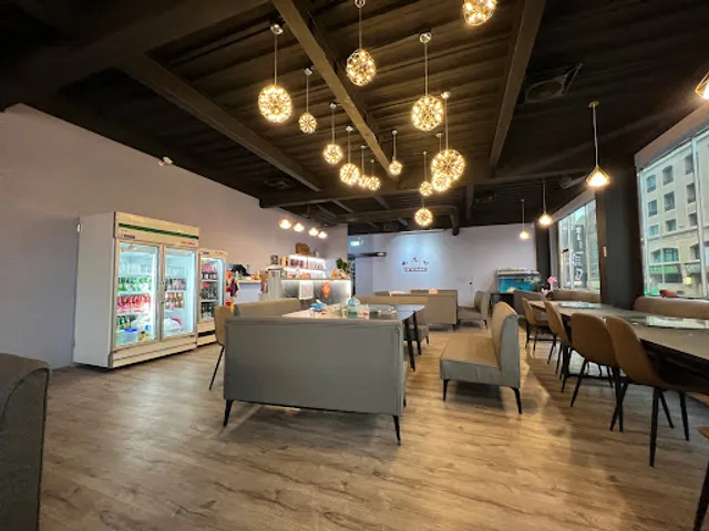 威尼町平價活體海鮮餐廳《台菜小吃》快炒推薦｜日本料理｜川菜｜包場｜包廂餐廳