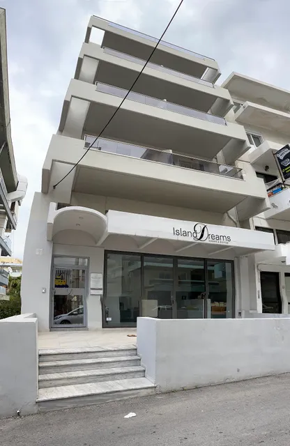 Island Dreams Rooms & Suites