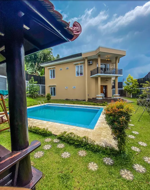 AL MARINA RESORT PUNCAK فلل المارينا بونشاك