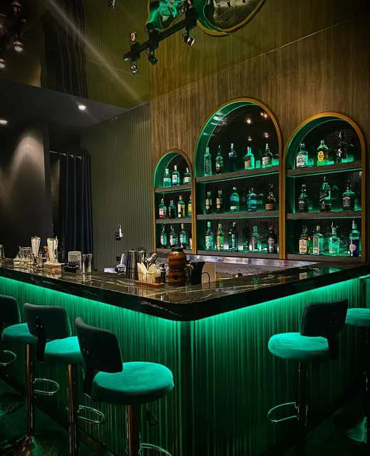 The Closet Cocktail Bar