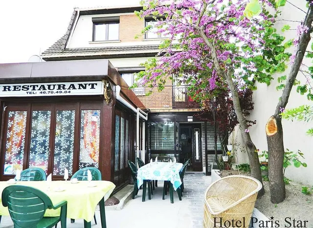 Hotel Paris Star