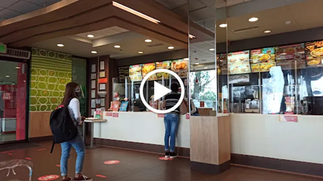 Jollibee Fiesta World Mall