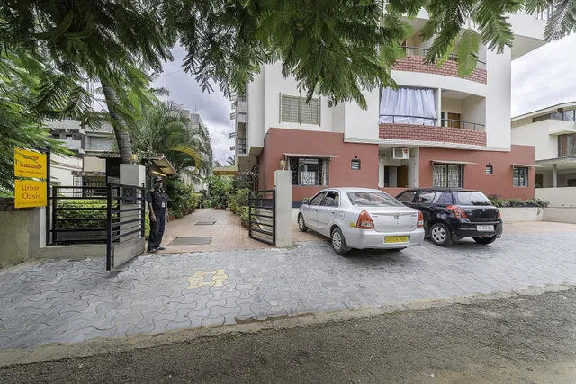 OYO Urban Oasis Apartments