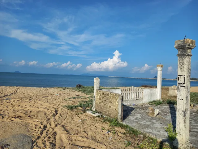 Pantai Teluk Bayu