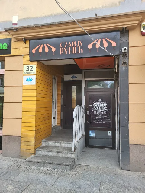 Black Market Cocktailbar