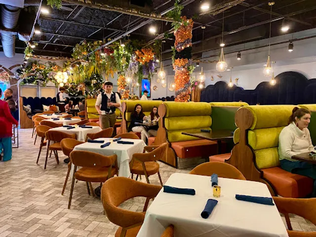 Morningbirds Restaurant