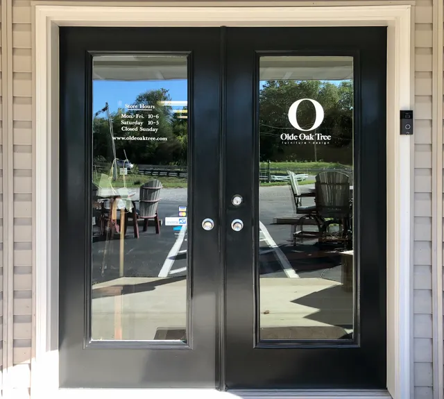 Olde Oak Tree Furniture + Design