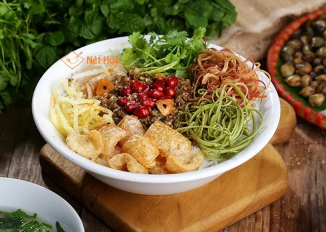 Nét Huế - Nguyễn Văn Huyên