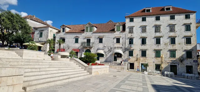 Apartmani Emilija Makarska