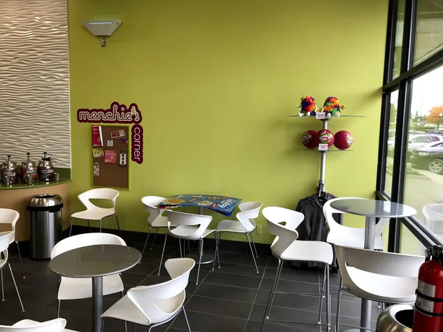 Menchie’s Frozen Yogurt