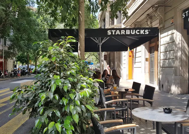 Starbucks | Consell de Cent