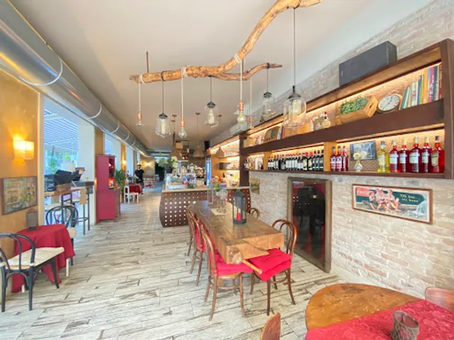 Ristorante " Roxy Bar"