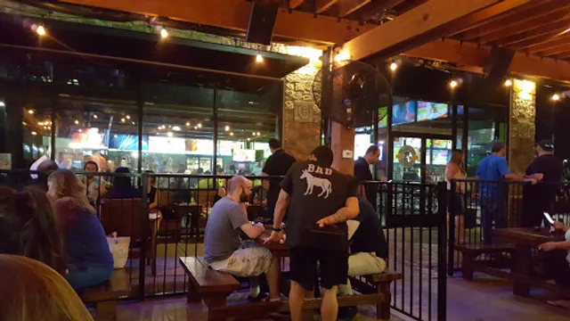 Drunken Donkey Craft Bar & Grill