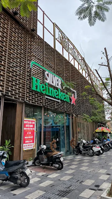 Thuyền Hải Sản (Boat Seafoods