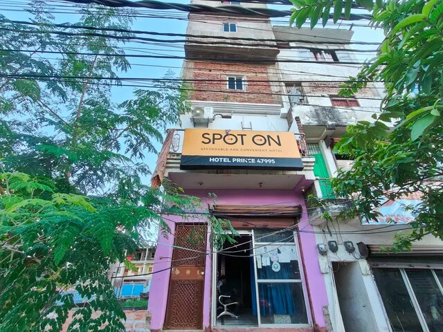 OYO 47995 Hotel Prince