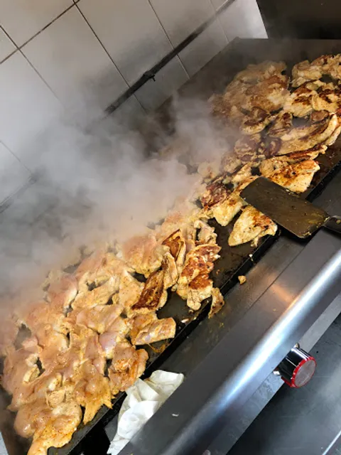 Deg Deg Grill Karmel mall