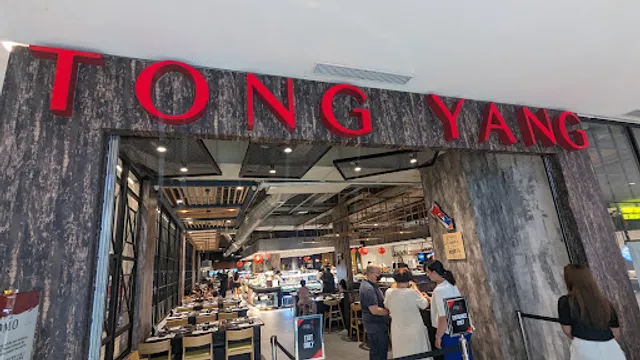 Tong Yang, Capitol Central Bacolod