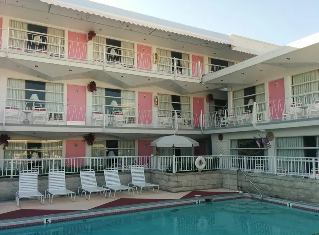 Pink Champagne Motel
