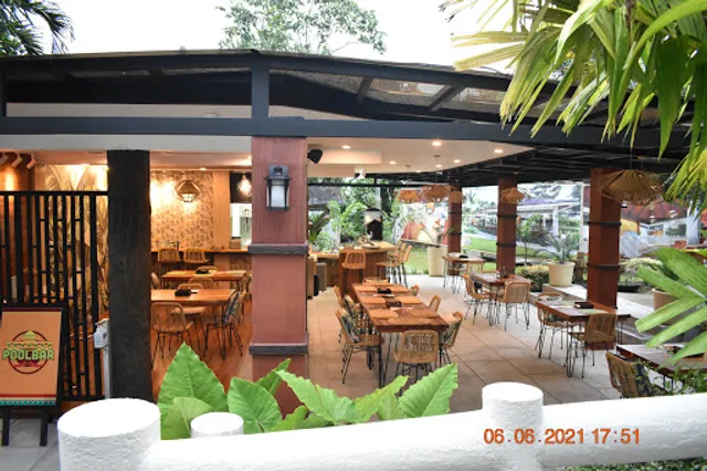 Kusina ni Pareng Avel