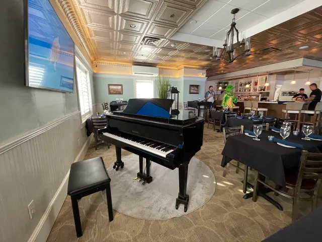 Royal Thai at Pilgrim House