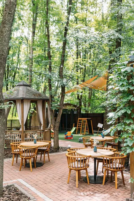 Plov Khochu Restoran