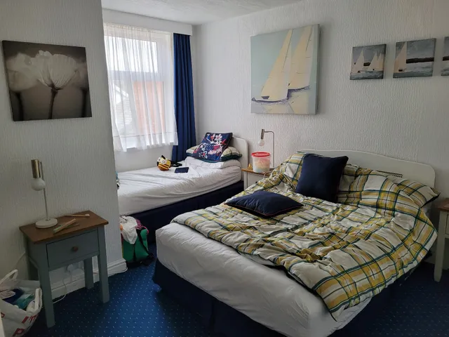 Chateau Dale Holiday Apartments