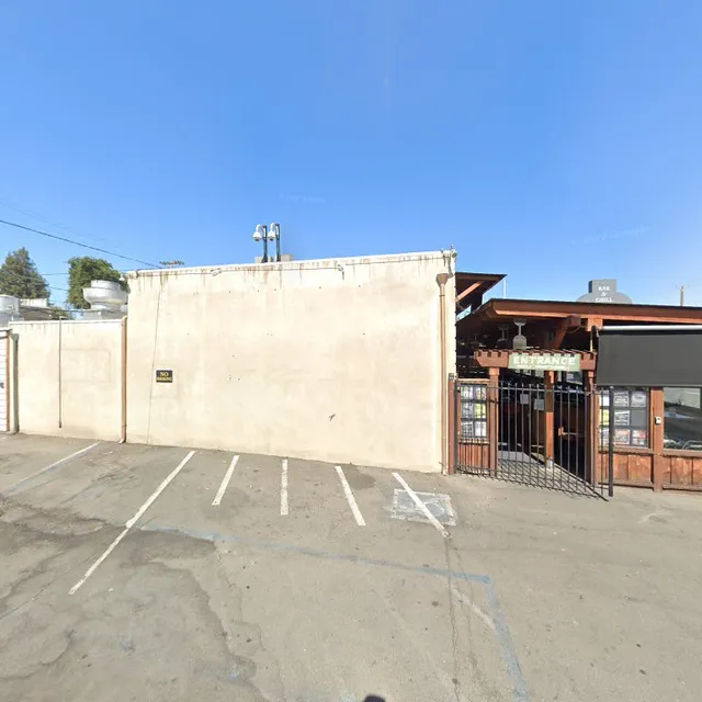 1748 El Camino Real